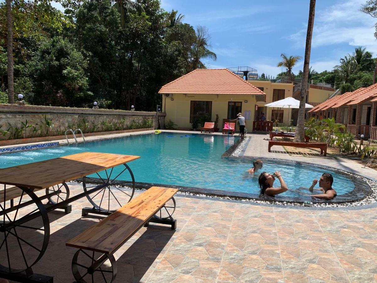 Sun & Wind Paradise Bungalow Phú Quốc-sziget Kültér fotó