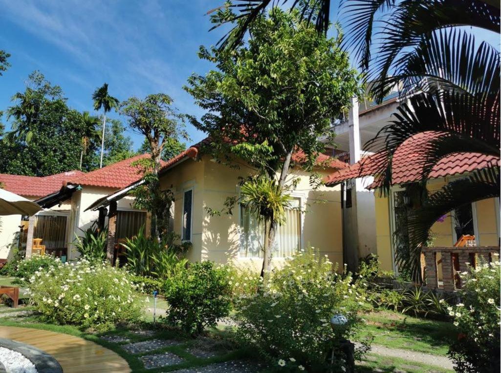 Sun & Wind Paradise Bungalow Phú Quốc-sziget Kültér fotó